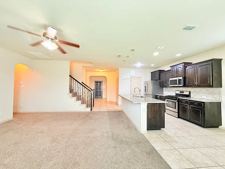 1909 Jacona Trl — Photo 6