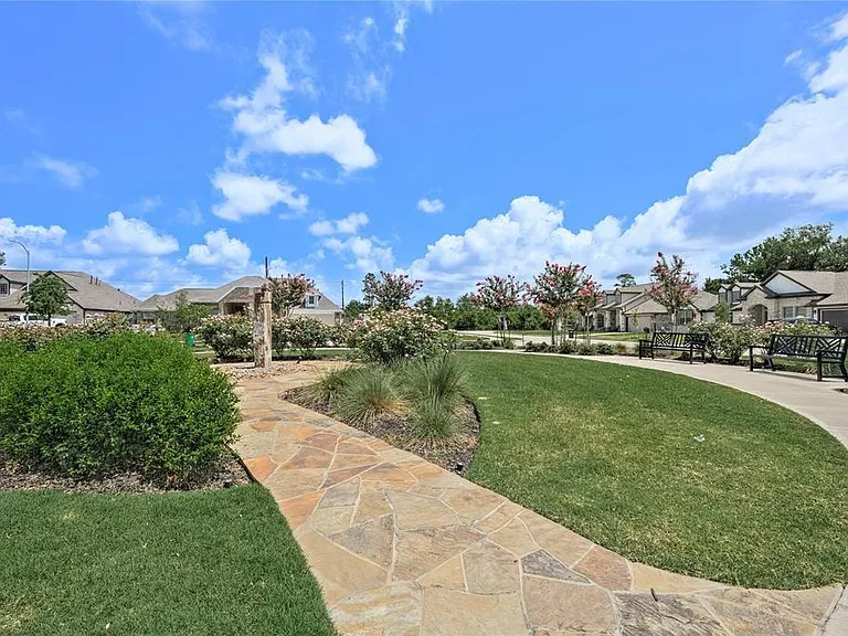 8430 Sunset Isles Dr — Photo 17