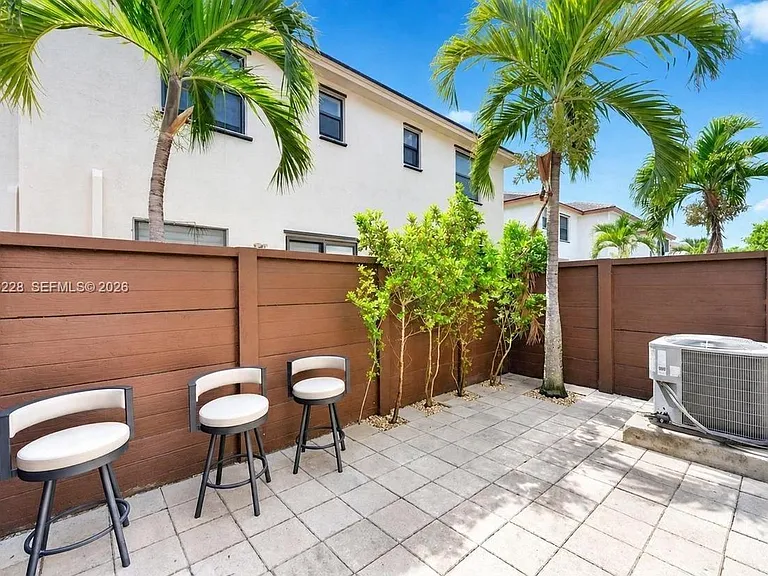 15841 NW 91st Ct — Photo 54