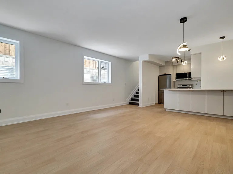 533 Broadhead Ave #B — Photo 3