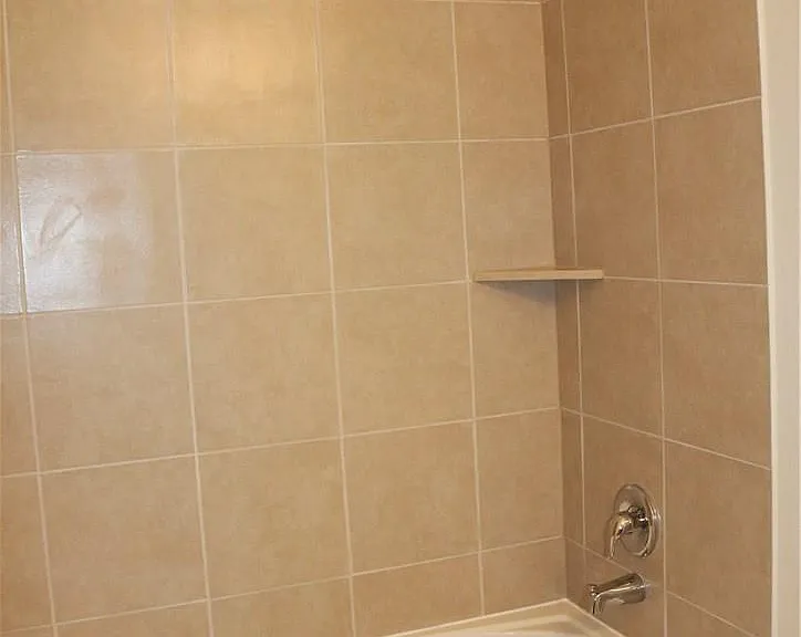 913 Wolcott Dr — Photo 30