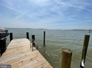 2513 Barrison Point Rd, Essex, MD 21221