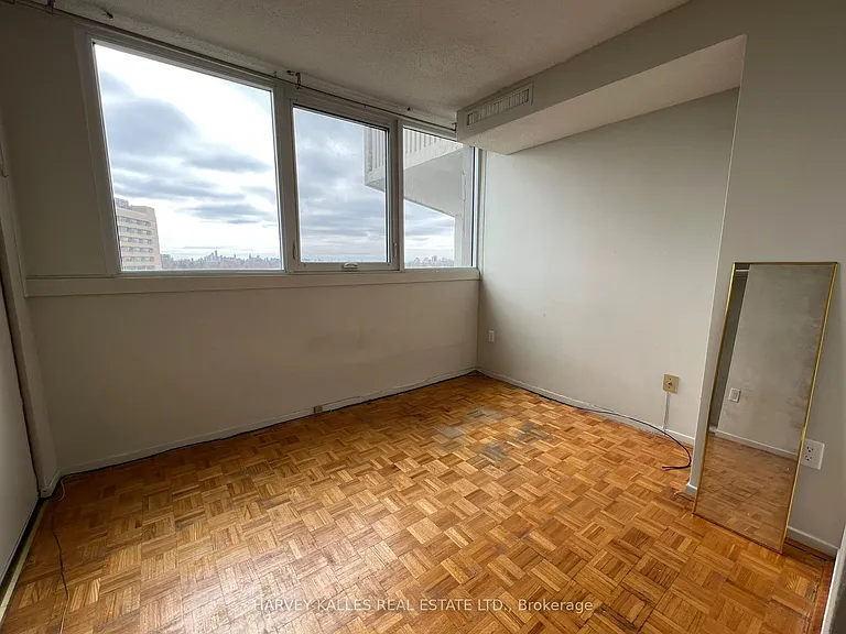 150 Neptune Dr #704 — Photo 17