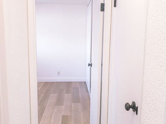 4th image of 5446 Shasta Ave #7