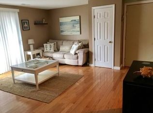 1617 Braley Rd APT 85, New Bedford, MA 02745