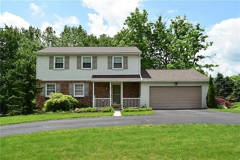 4071 Dividend Dr photo 1