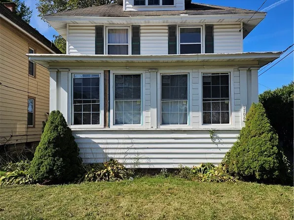 1706 Oneida St, Utica, NY 13501