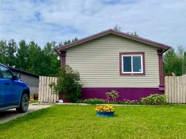 32 S Dragonfly Cres, High Level, AB T0H 1Z0