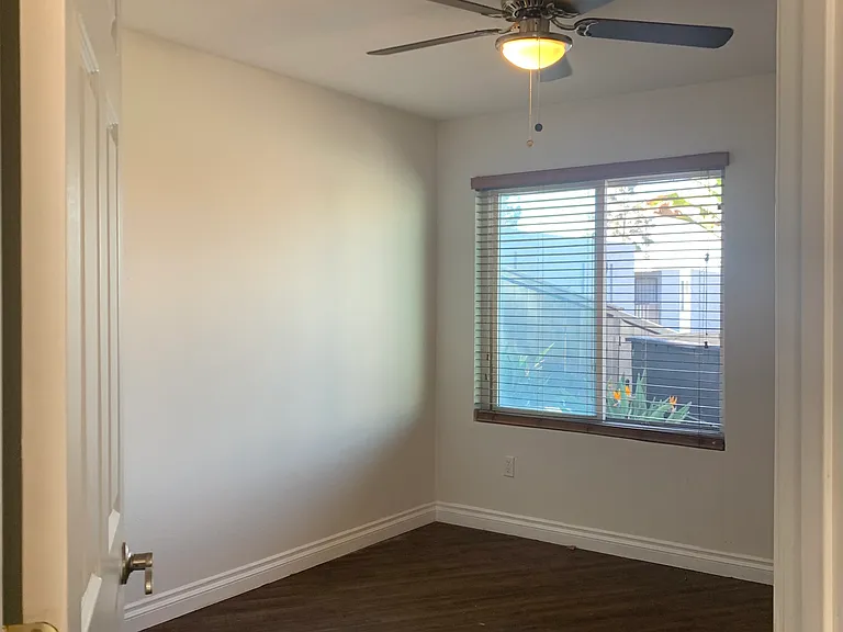 Cascadia Apartments — Photo 26