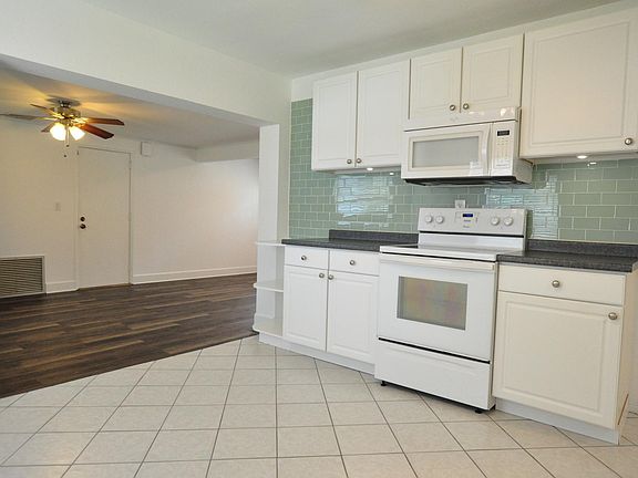 5th image of 3791 28th Ave N