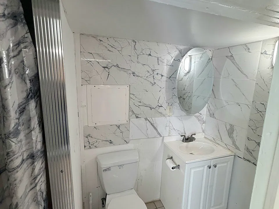 510 Greenlawn Ter #BASEMENT