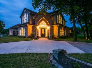 1532 Spinnaker Ln, Azle, TX 76020
