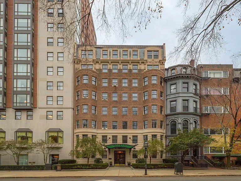 12 Commonwealth Ave #708 — Photo 4