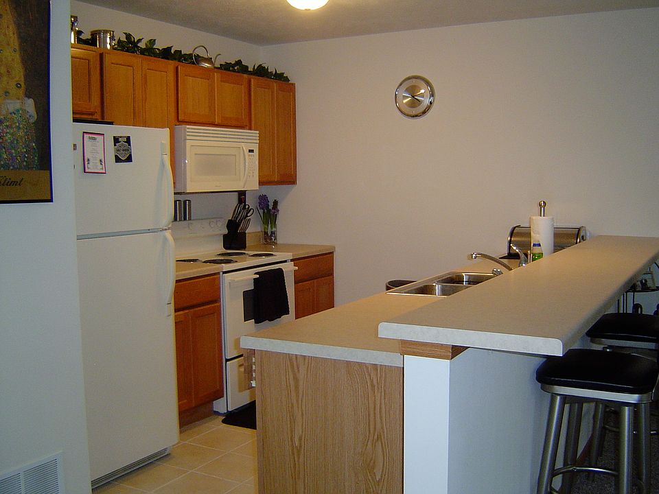 1st image of 7186 Colosseum Dr Unit 105