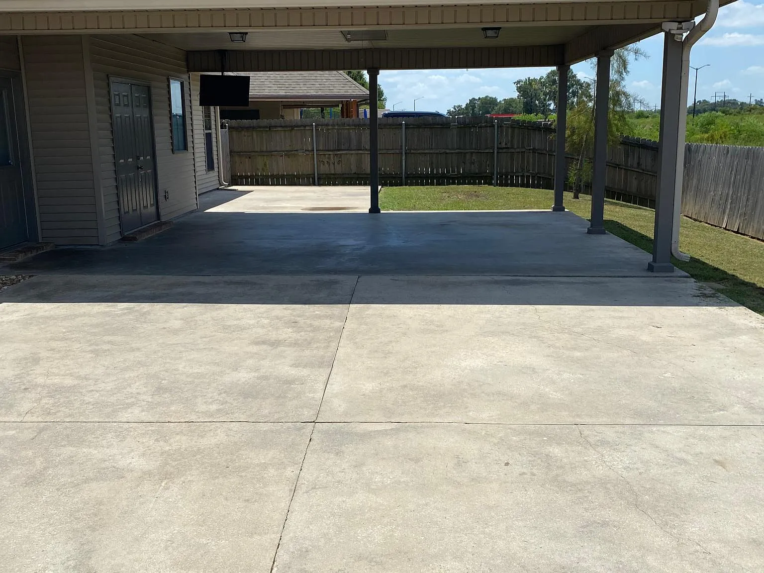 110 Bentwater Dr — Photo 4