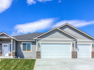 306 N 90th Ave, Yakima, WA 98908