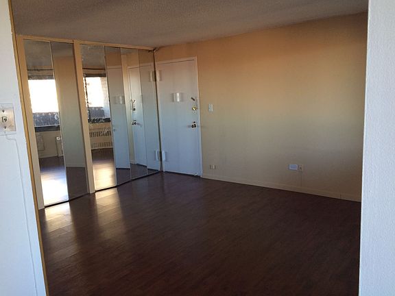 4th image of 100 Beekman St APT 18A