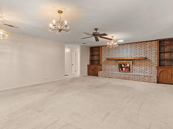 5th image of 8 Cerrato Ln