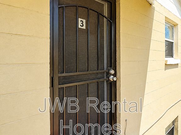 2nd image of 1530 21st St W #3