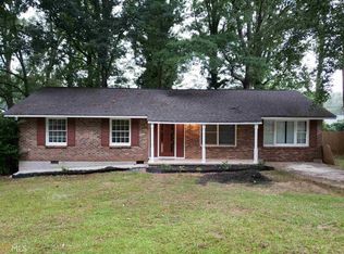 621 Robert E Lee Pkwy, Jonesboro, GA 30238