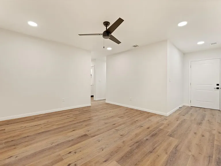 315 Mill St #317 — Photo 12