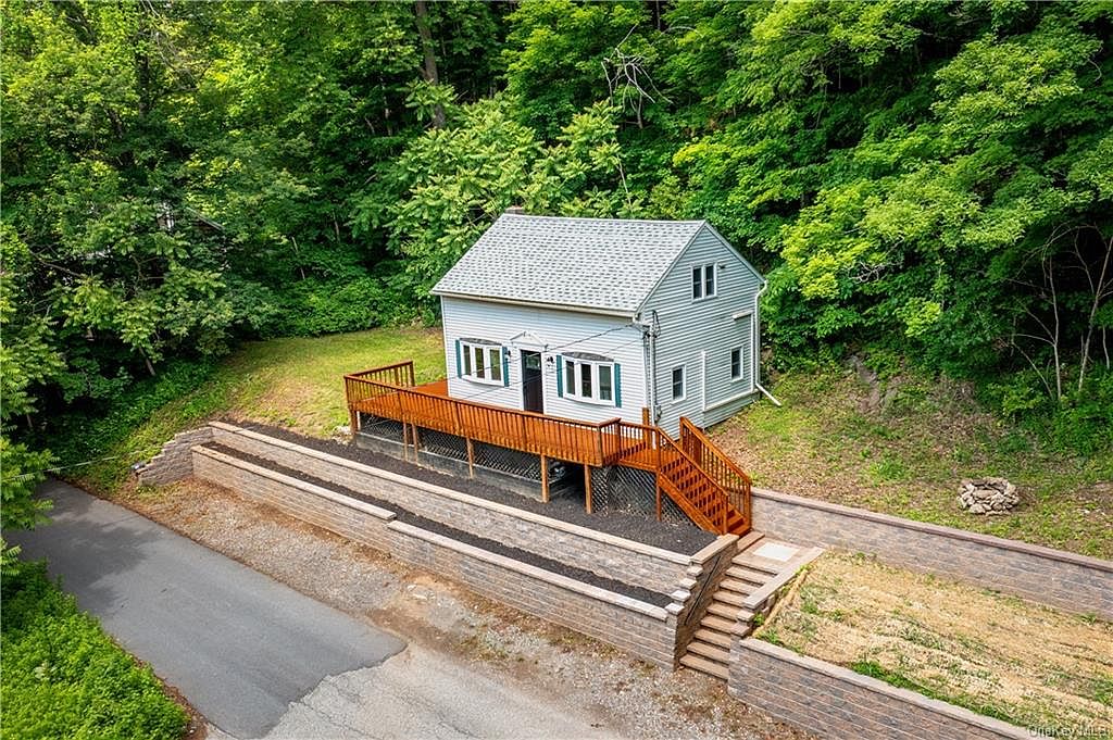 124 W Main Street, Pawling, NY 12564 MLS H6256142 Zillow