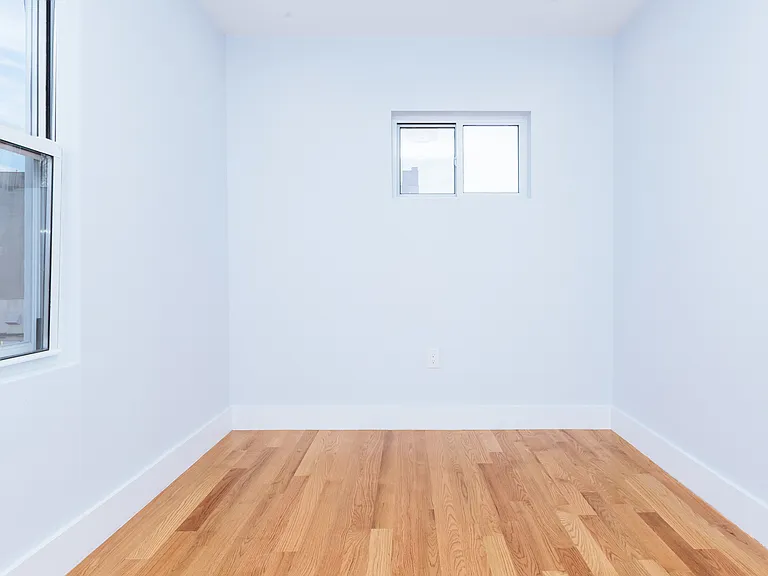 128 India St #5 — Photo 9