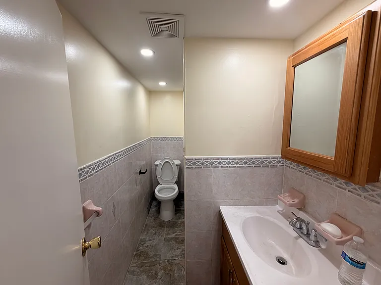 220 Neptune Ave #0 — Photo 2