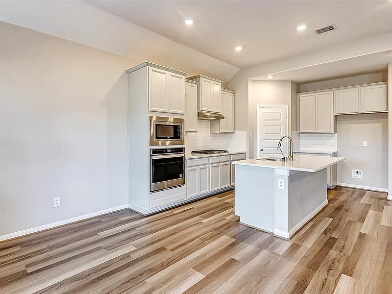 2165 Woodland Pine Dr — Photo 21