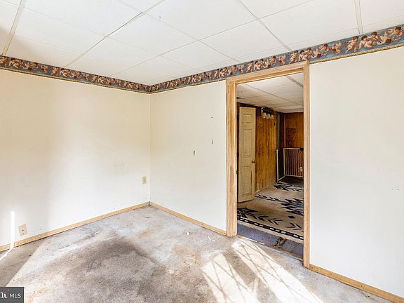 2nd image of 759 Main St