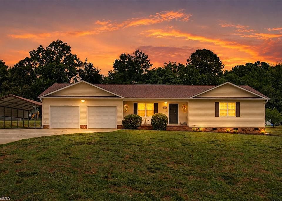 1st image of 1719 Brittany Ridge Dr