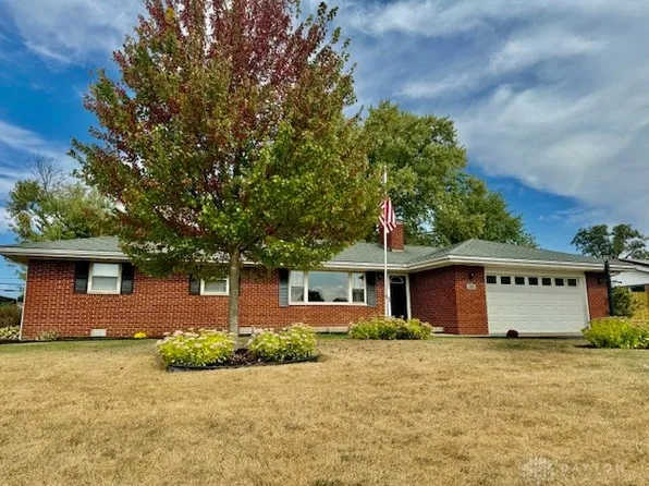 140 Kinsey Rd, Xenia, OH 45385