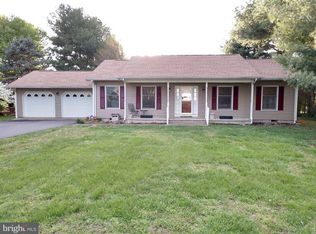 77 Ringgold Rd, Fredericksburg, VA 22405