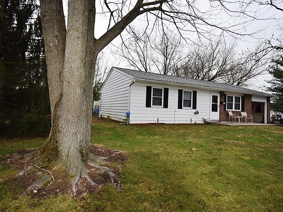 2nd image of 56 Scottwood Ct