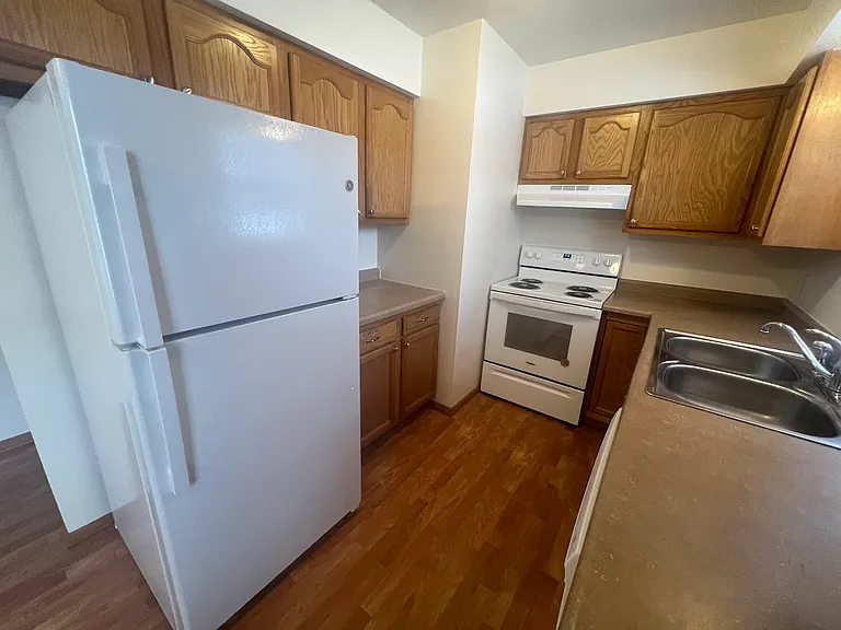 5228 Trafalger Pl — Photo 9