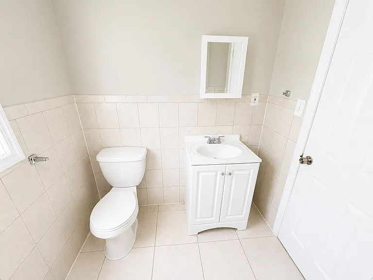 699 S 18th St #3 — Photo 18