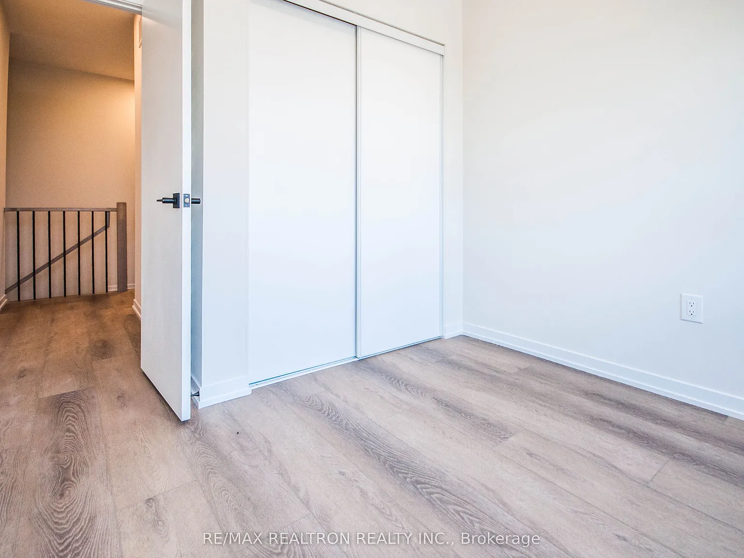 2 bed, $2,950 — Photo 4