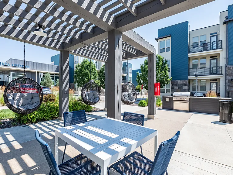 Arista Uptown — Photo 16