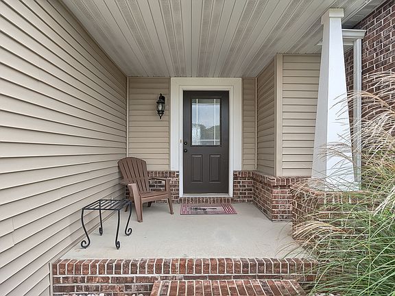 4th image of 3159 Birmingham Dr