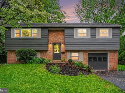 208 W 3rd St, Red Hill, PA, 18076