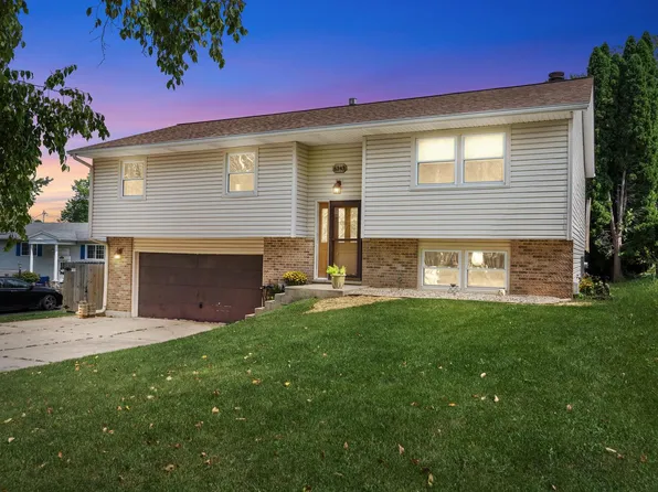 6243 237th AVENUE, Salem, WI 53168