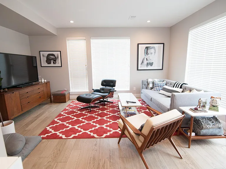 2930 W 24th Ave #1 — Photo 2