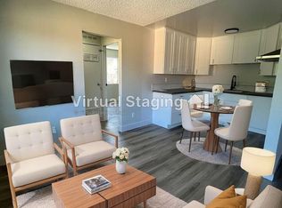 211 E 24th St APT 6, Los Angeles, CA 90011