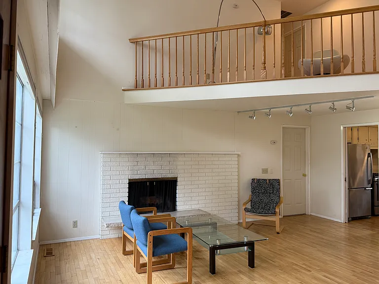 14115 NE 71st Pl — Photo 3