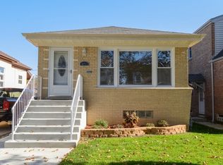 10711 S Troy St, Chicago, IL 60655