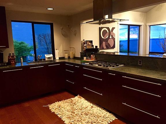 Enjoy your evenings cooking in the gourmet kitchen while wat