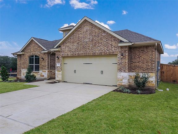 3rd image of 501 Scenic Bluff Dr