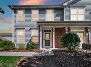 121 W Park Ave UNIT A, Sugar Grove, IL 60554