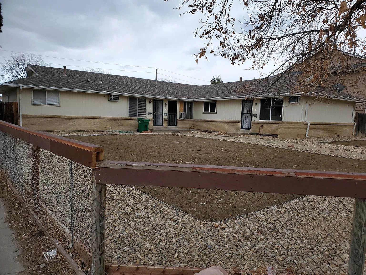 3 bed, 1800 sqft, $1,950 — Photo 1