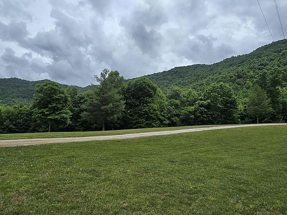 5th image of 815 Crooked Branch Pvt Rd